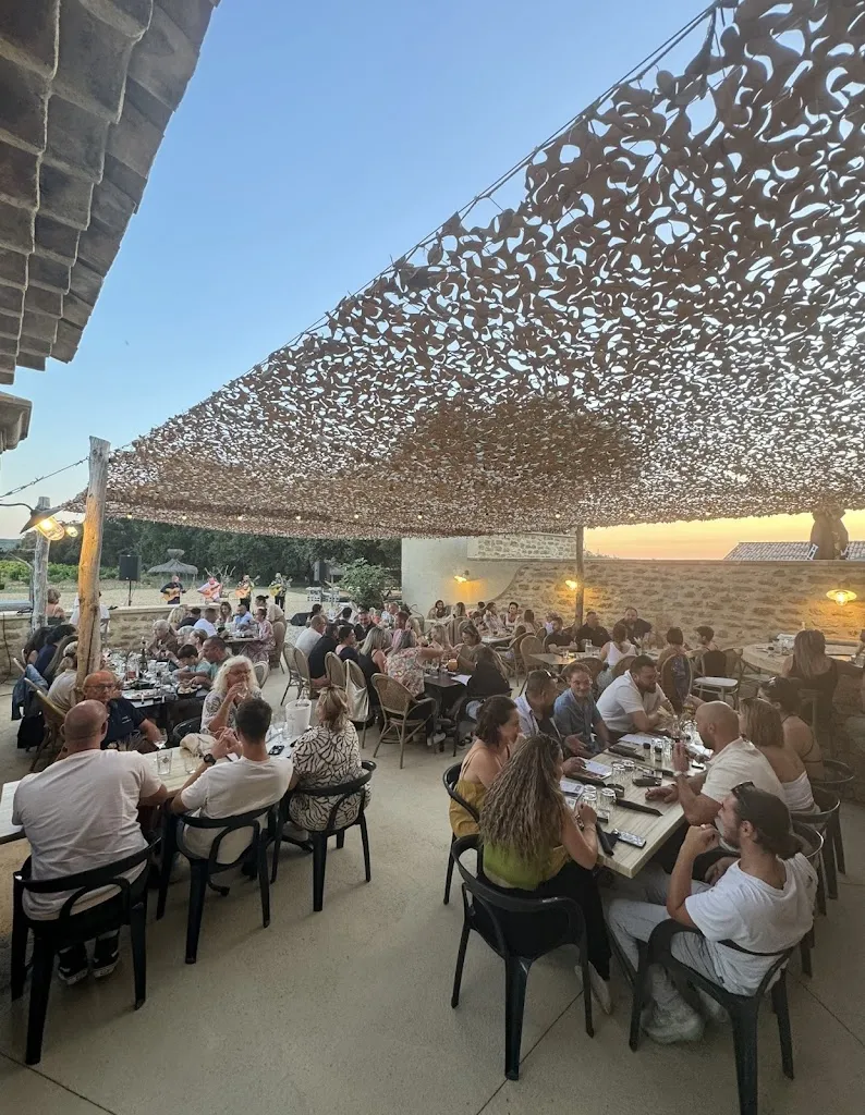 Restaurant le Mas du couchant restaurant in Suze-la-Rousse