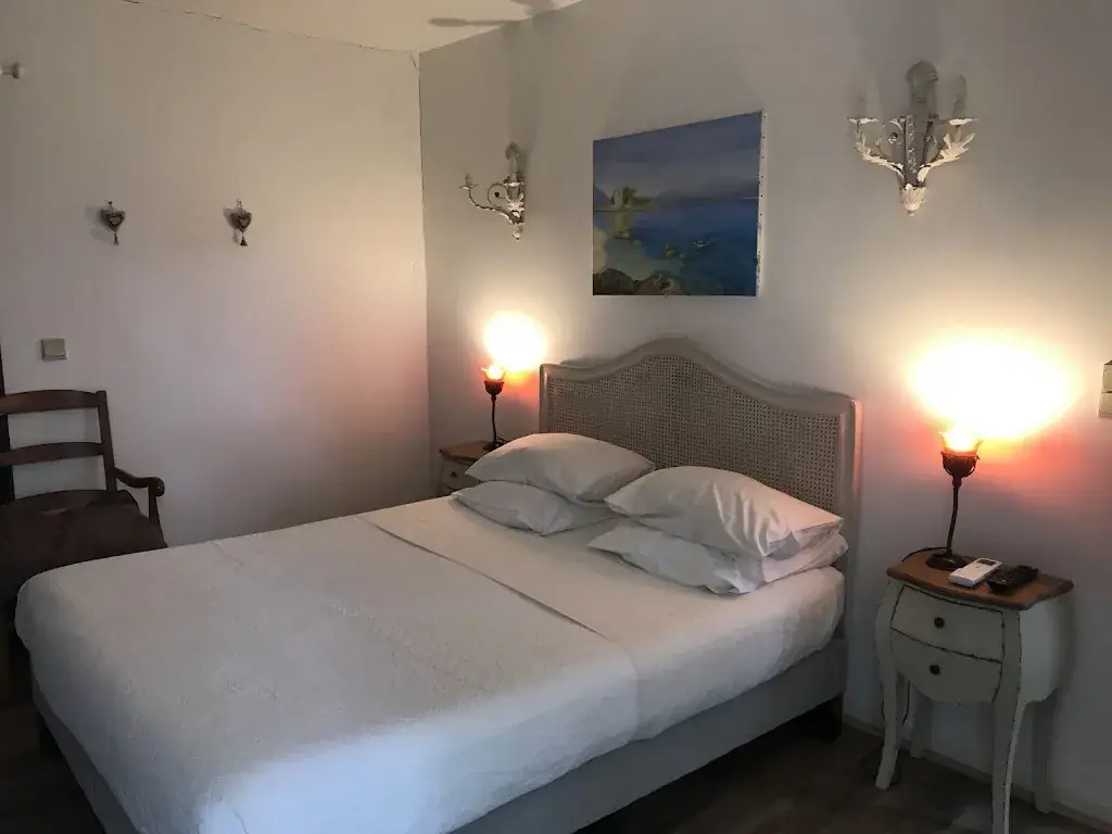 Le Moulin de Champdurand restaurant in Suze-la-Rousse