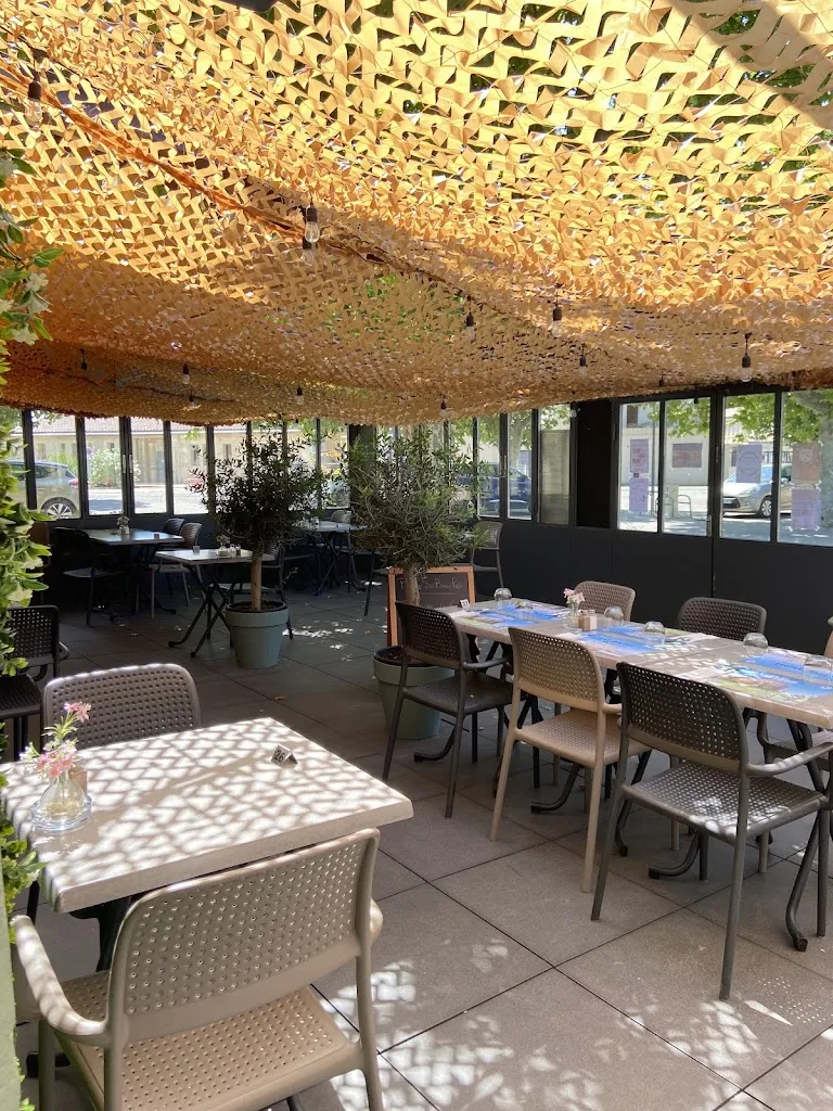 La Traviata restaurant in Suze-la-Rousse