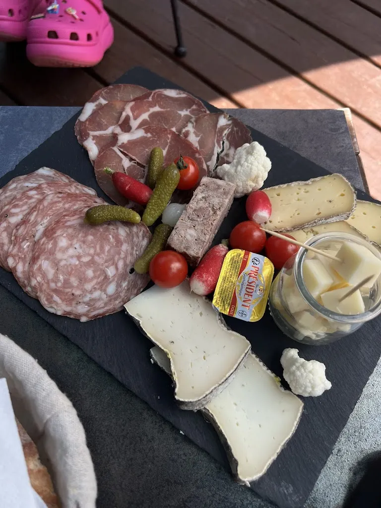 Robin Kuederli_La Piste Verte_Sevrier_review