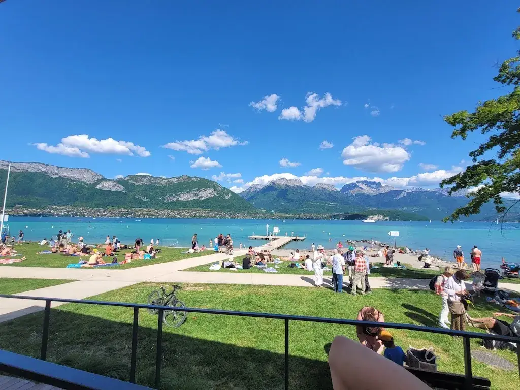 John Daniels_Terracotta | Restaurant de plage | Sevrier_Sevrier_review