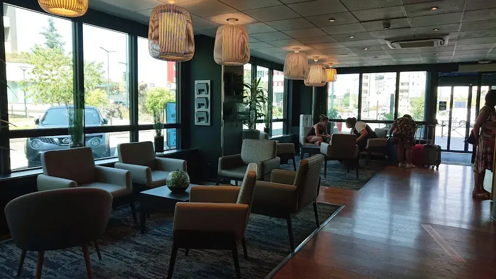 Christine GINET_La Boussole_Sevrier_review