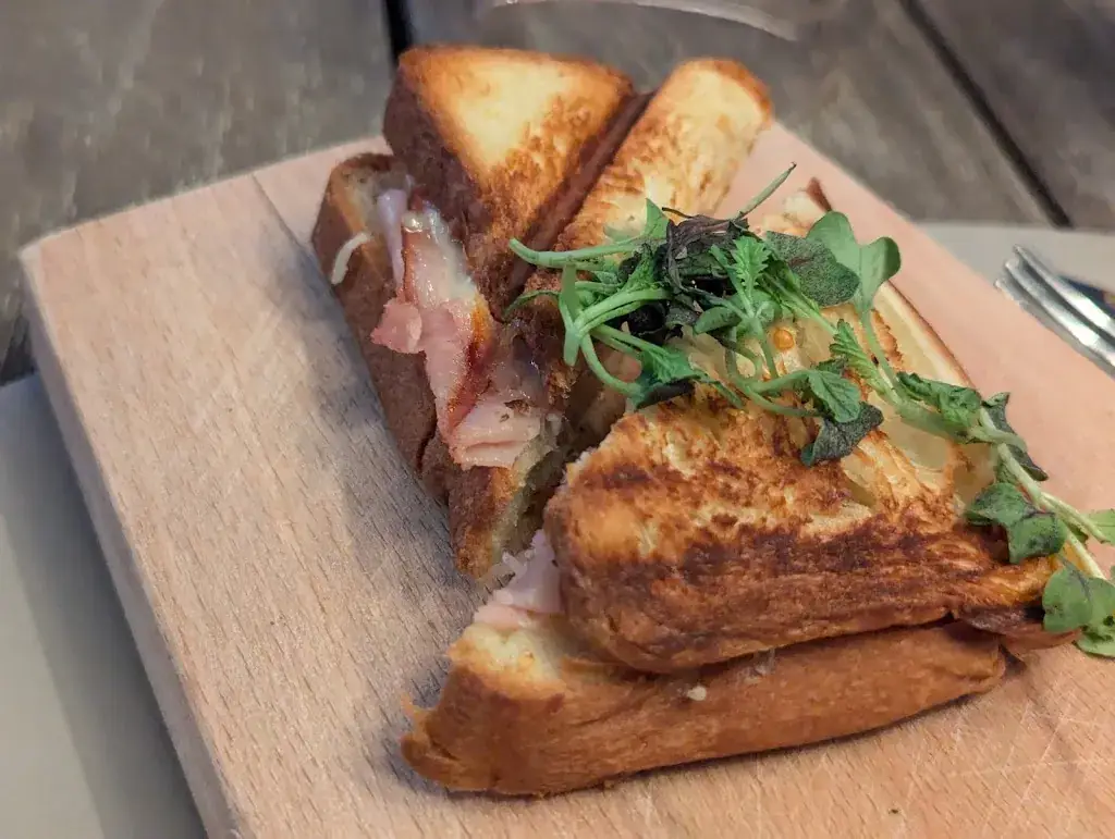 Alex_L'Ouvr'Boitte_Sevrier_review