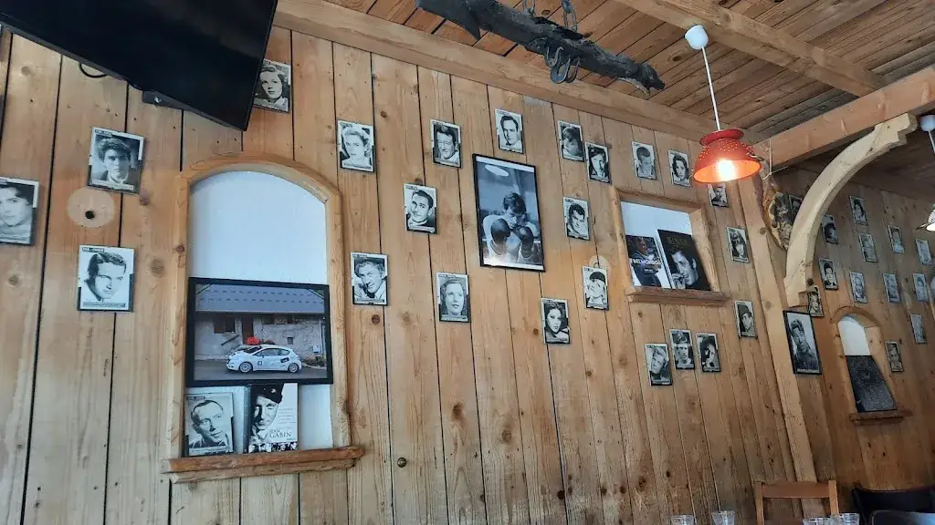 Bar Restaurant Le P'tit Savoyard_Sevrier_slider_image_1