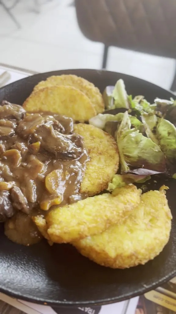 L Karen_Restaurant la Mascotte_Sevrier_review