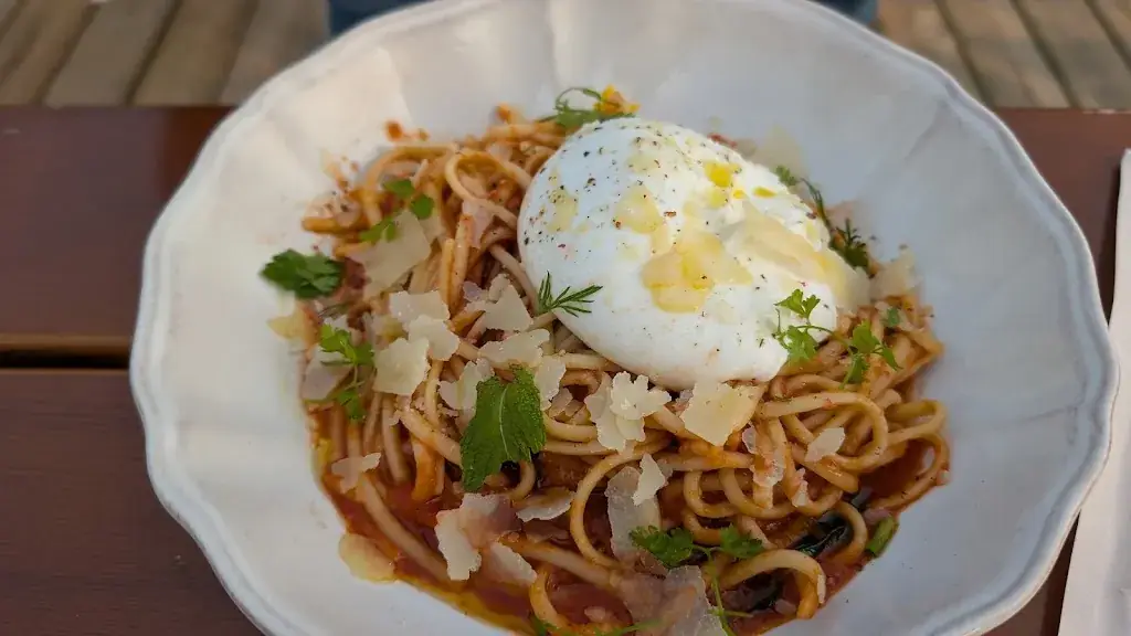 Dee S_Restaurant L'Aquarama_Talloires-Montmin_review