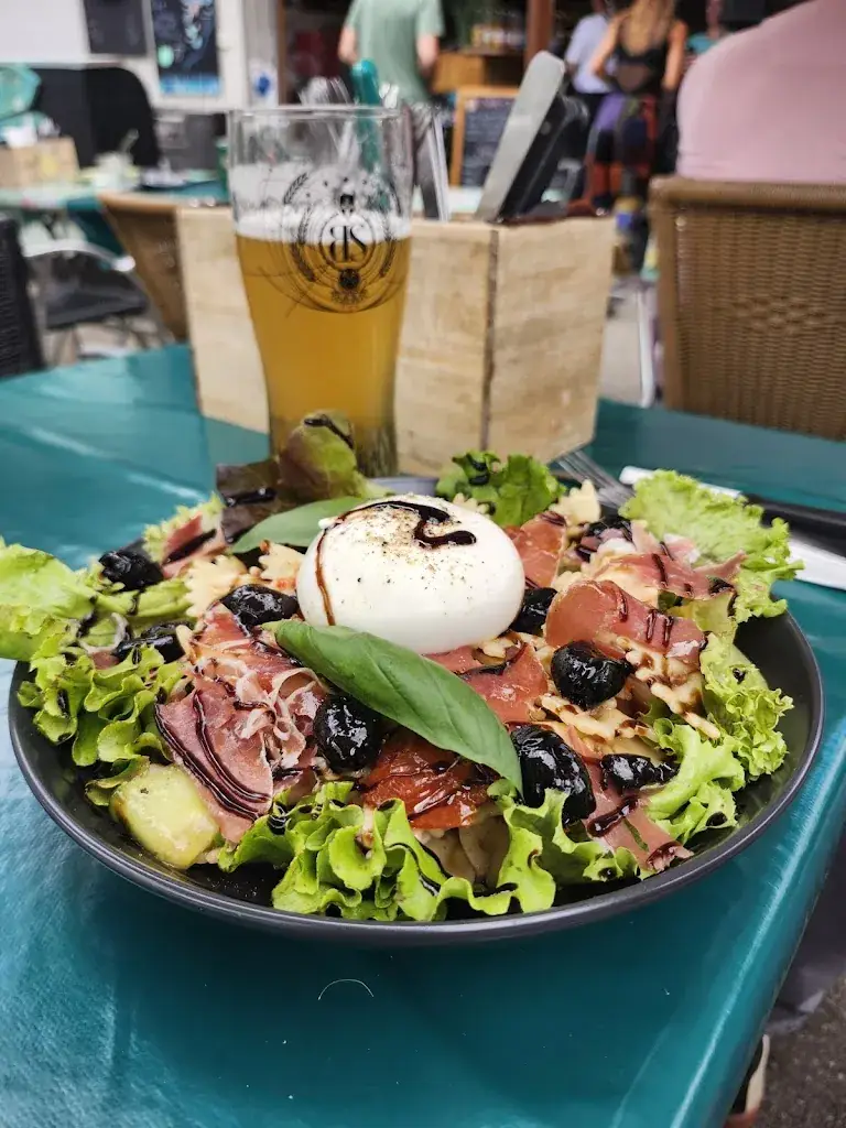 mely mad_La Cabane des Gigi's_Talloires-Montmin_review