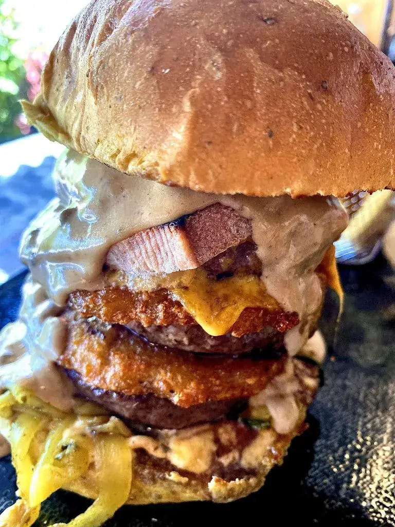 The Red Bus Diner PAUL’S_Seyssins_slider_image_3