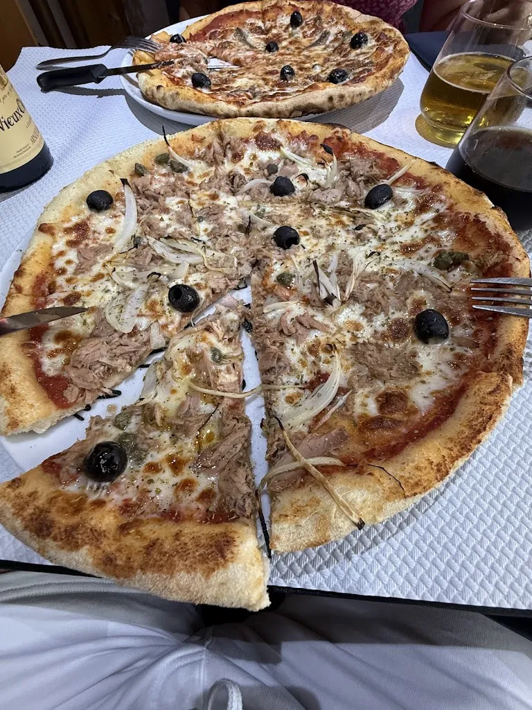 Tomasz Pienczak_Restaurant Pizzeria La table Meli_Annemasse_review