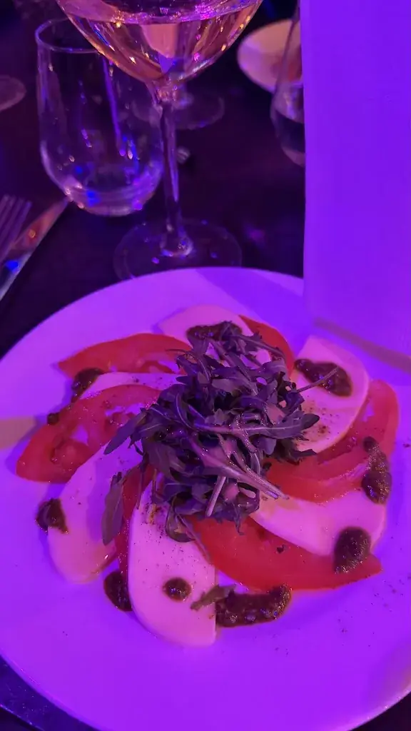 Amélly_Le Welcome l Bar Restaurant Club_Seyssinet-Pariset_review