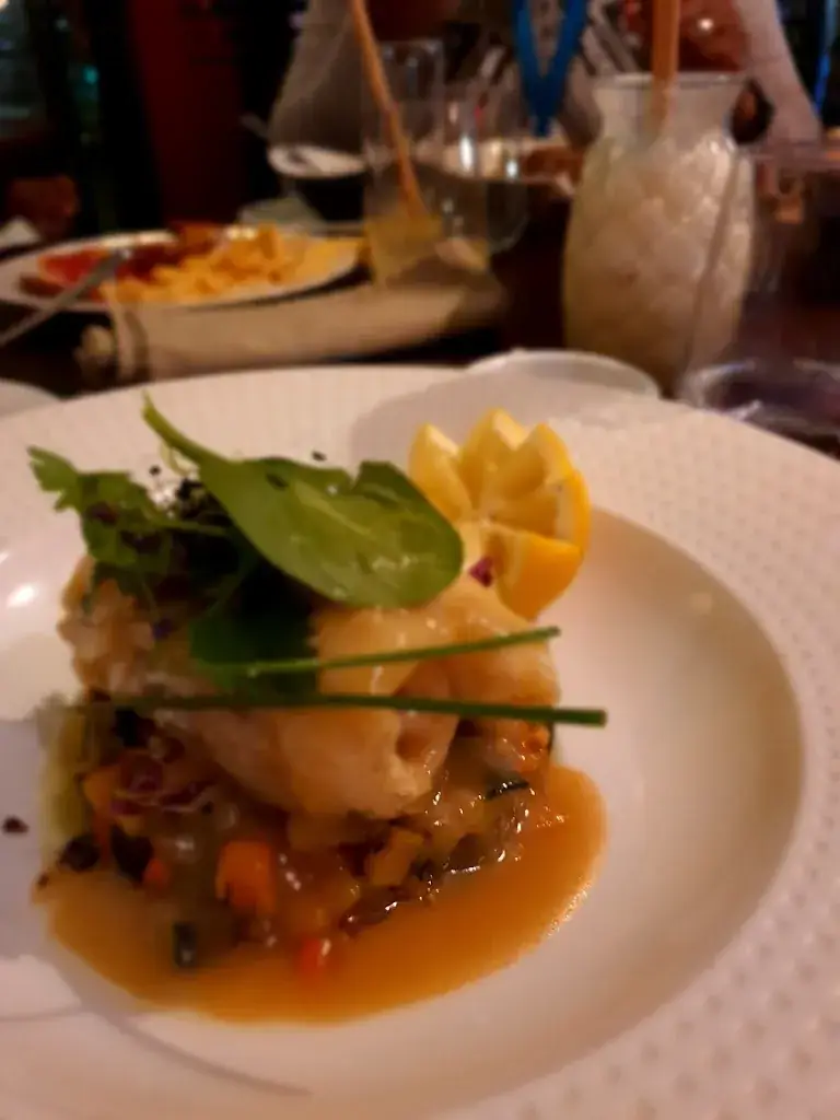 Jerry Benjamin_LE CHRISTINA RESTAURANT_Ville-la-Grand_review