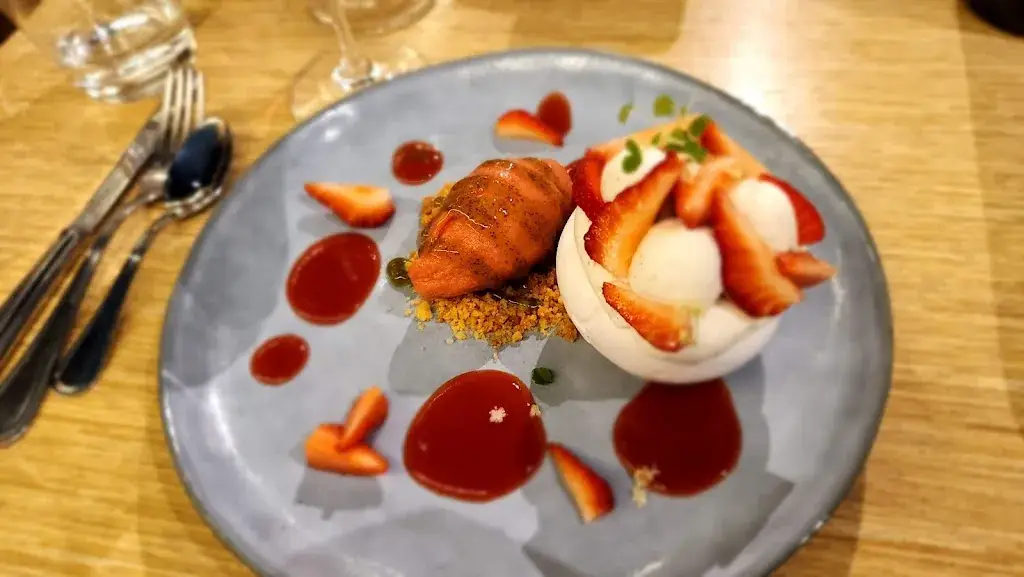 Johnny Gayler _Le Tabagnon_Tassin-la-Demi-Lune_review