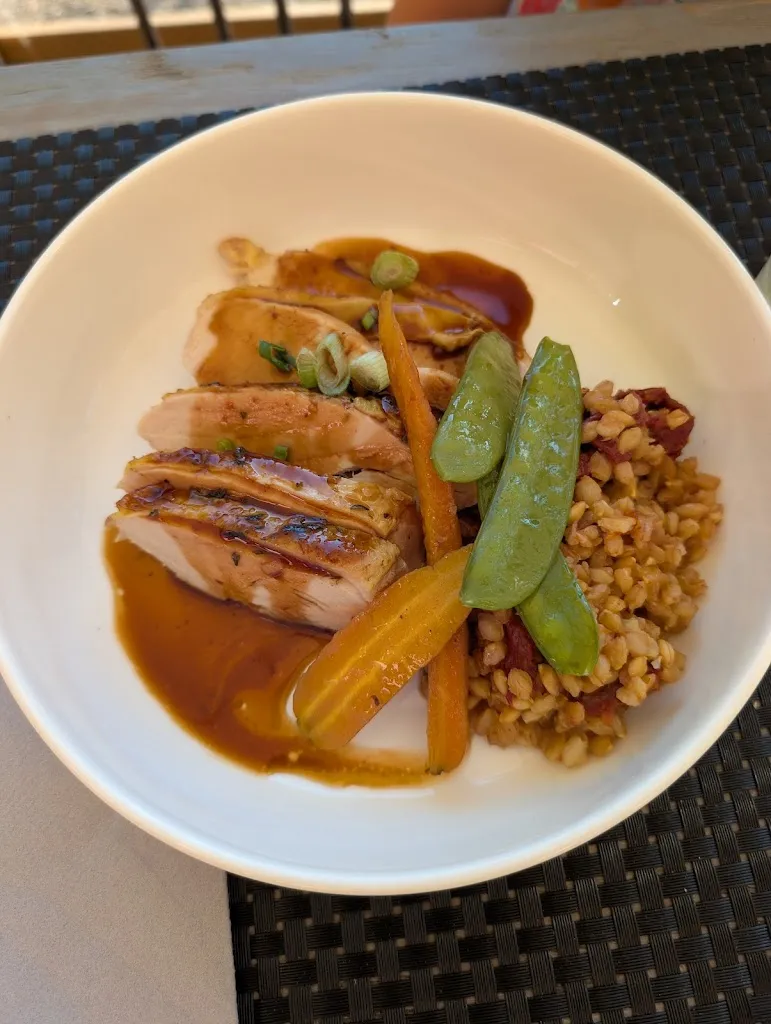 Branimir Nikolov_Chez Nous_Taulignan_review