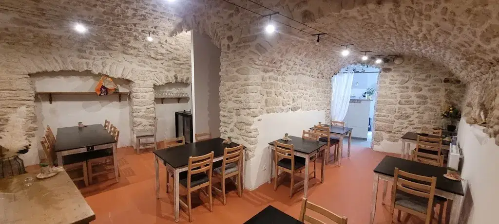 Pizzeria la grotte_Taulignan_slider_image_1