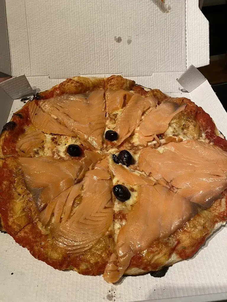 Pizza Pierrot_Seyssinet-Pariset_slider_image_2