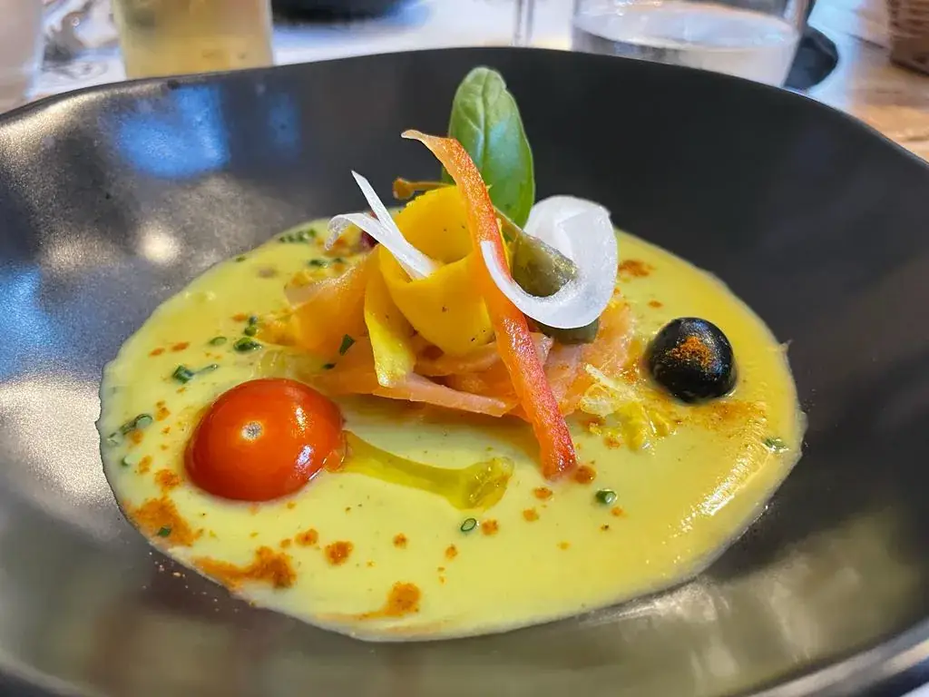 Dominik_Aux Berges de Thil_Thil-sur-Arroux_recensione