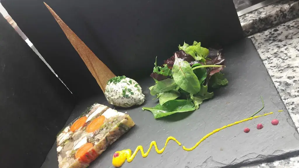 Restaurant Le Thymallus TENCE_Tence_slider_image_3