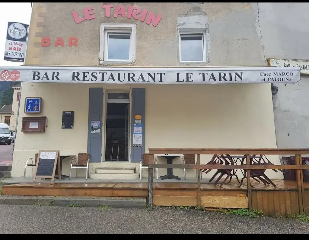 Le Bistrot des Tarins theys Restaurant in Theys
