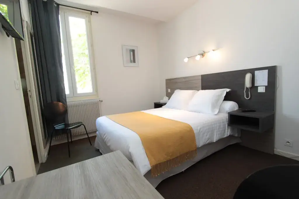 Hôtel Restaurant Les Marronniers Restaurant in Thueyts