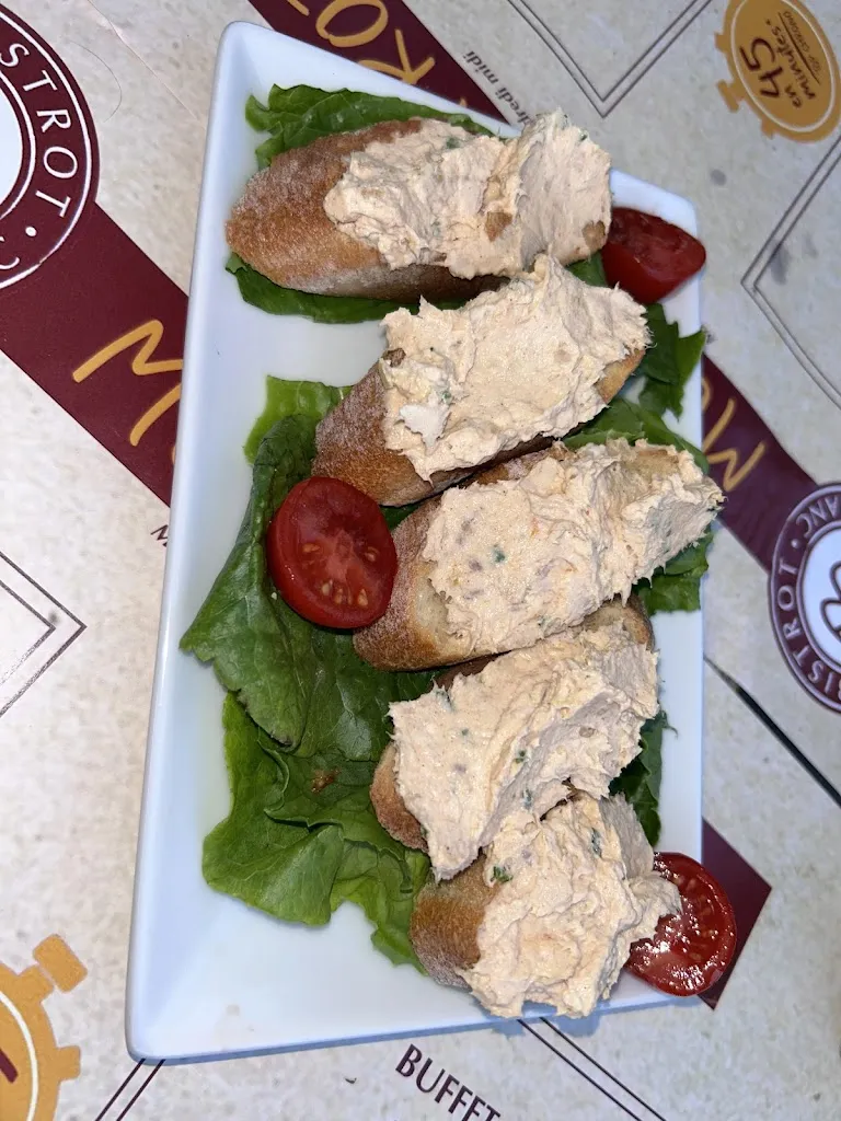 Lorinne Hanhardt_Le Bistrot du Mont Blanc_Thoiry_review