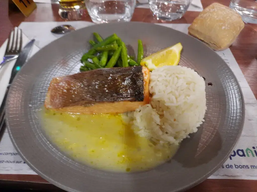 Julie Delage_Le Restaurant Campanile Nature - Aix Les Bains_Aix-les-Bains_review