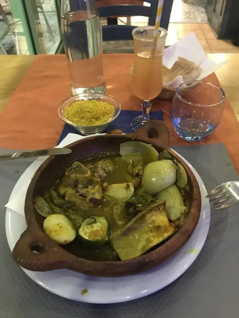 Farid Benhacine_Restaurant Blanc-Bleu_Annemasse_recensione