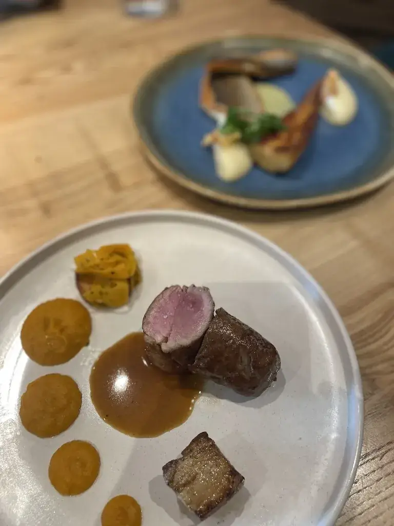 Cyndel Silva Carrola Soubeyrand_Le Lodge Restaurant_Samoëns_review