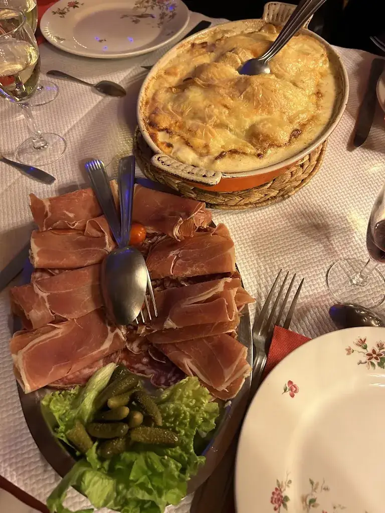 Restaurant ferme accueil savoyard_Samoëns_slider_image_2