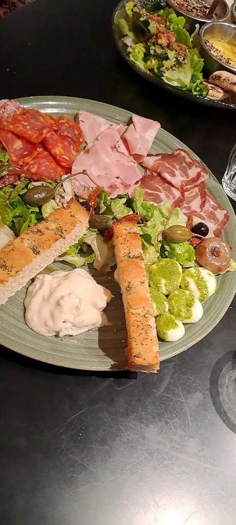 L’Accordéon_Samoëns_slider_image_2