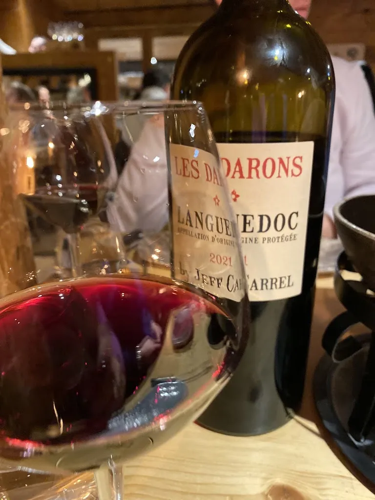 Georgia Turner_MEZZANINE_Samoëns_review