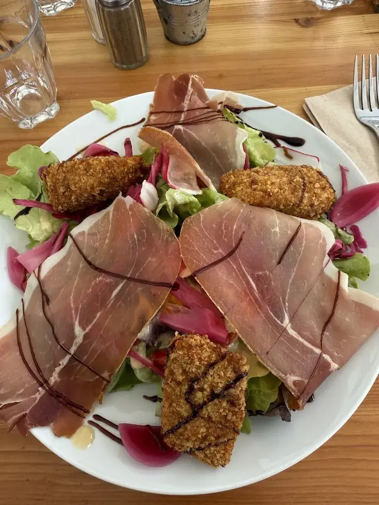 Xavier Durval_Le Kern Samoëns_Samoëns_review