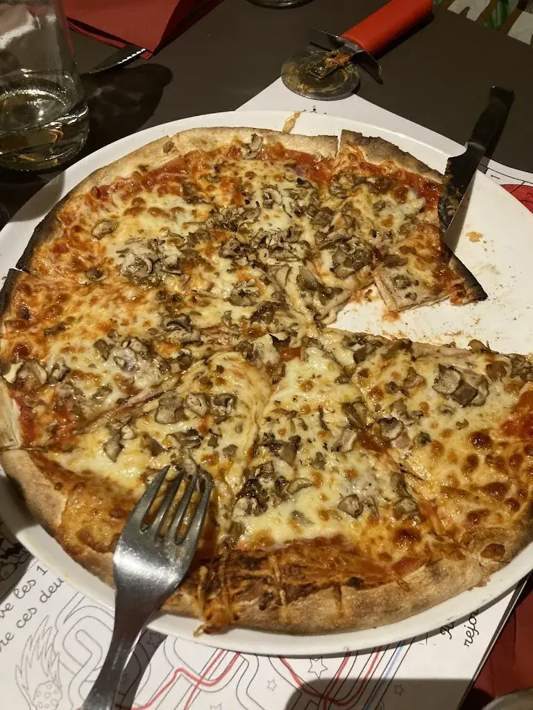 Menu_Restaurant Le Sérac (restaurant, pizzeria, spécialités savoyardes)_Samoëns_image_6