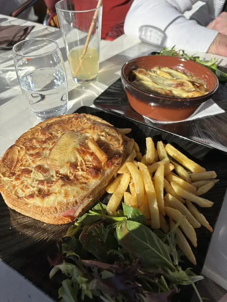 Mélanie V_Bar Restaurant Le 45,8