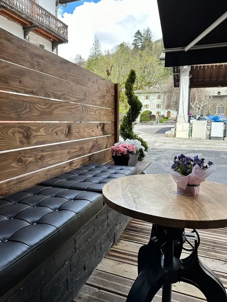 Moonlight restaurant in Samoëns