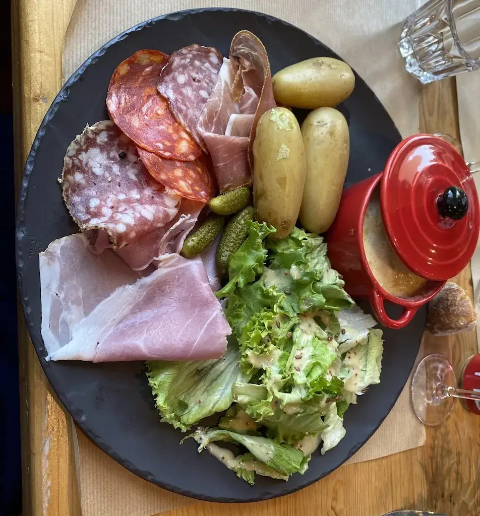 Menu_Restaurant Le Corti Des Saveurs_Sixt-Fer-à-Cheval_image_8