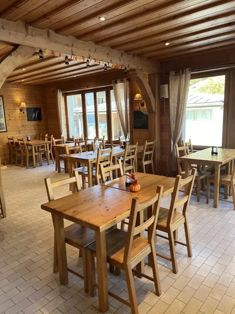 Restaurant Le Corti Des Saveurs_Sixt-Fer-à-Cheval_slider_image_3