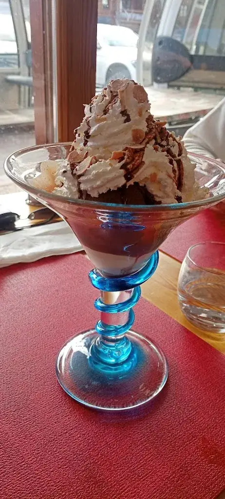 La taverne_Taninges_slider_image_2