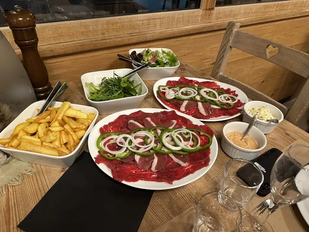 R. Reims_La Grande Ourse_Taninges_review