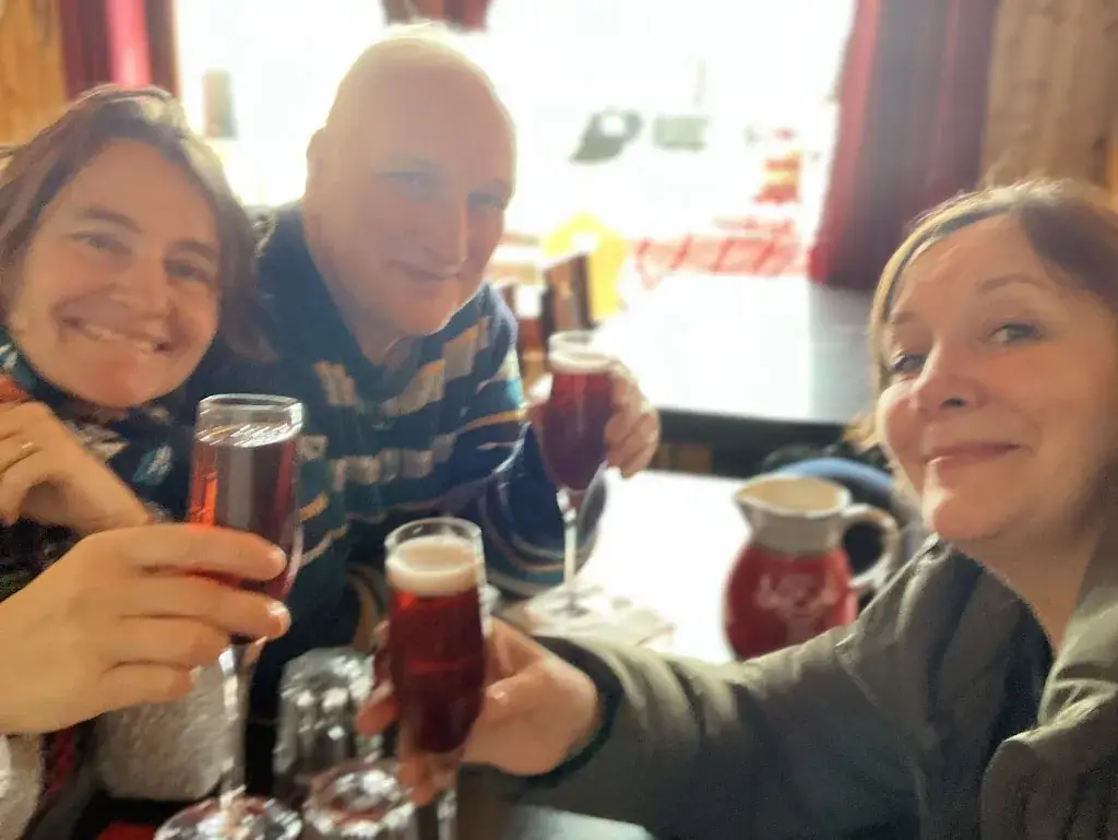 Edith Robertson_La Savoyarde - Praz de Lys_Taninges_review