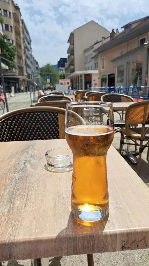 Kaspars V_Brasserie Le Globe...bar..salon de the.._Annemasse_review
