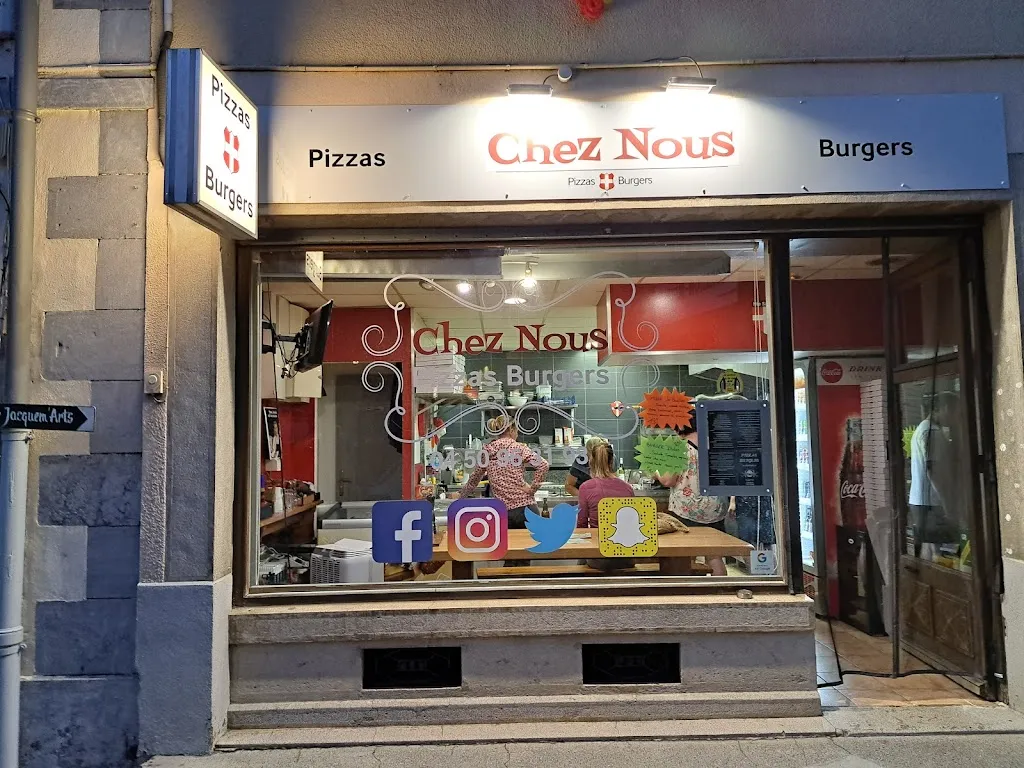 Chez Nous bar pizzas burgers Restaurant in Taninges