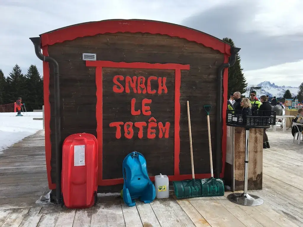 Le Totem restaurant in Taninges