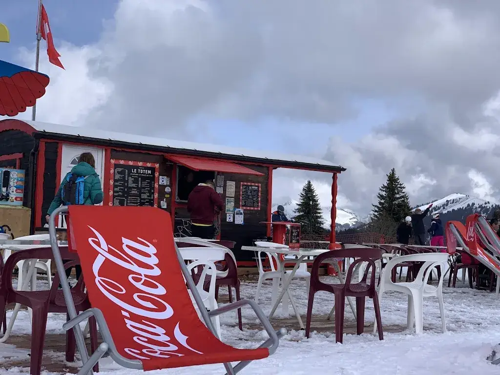 Le Totem_Taninges_slider_image_3