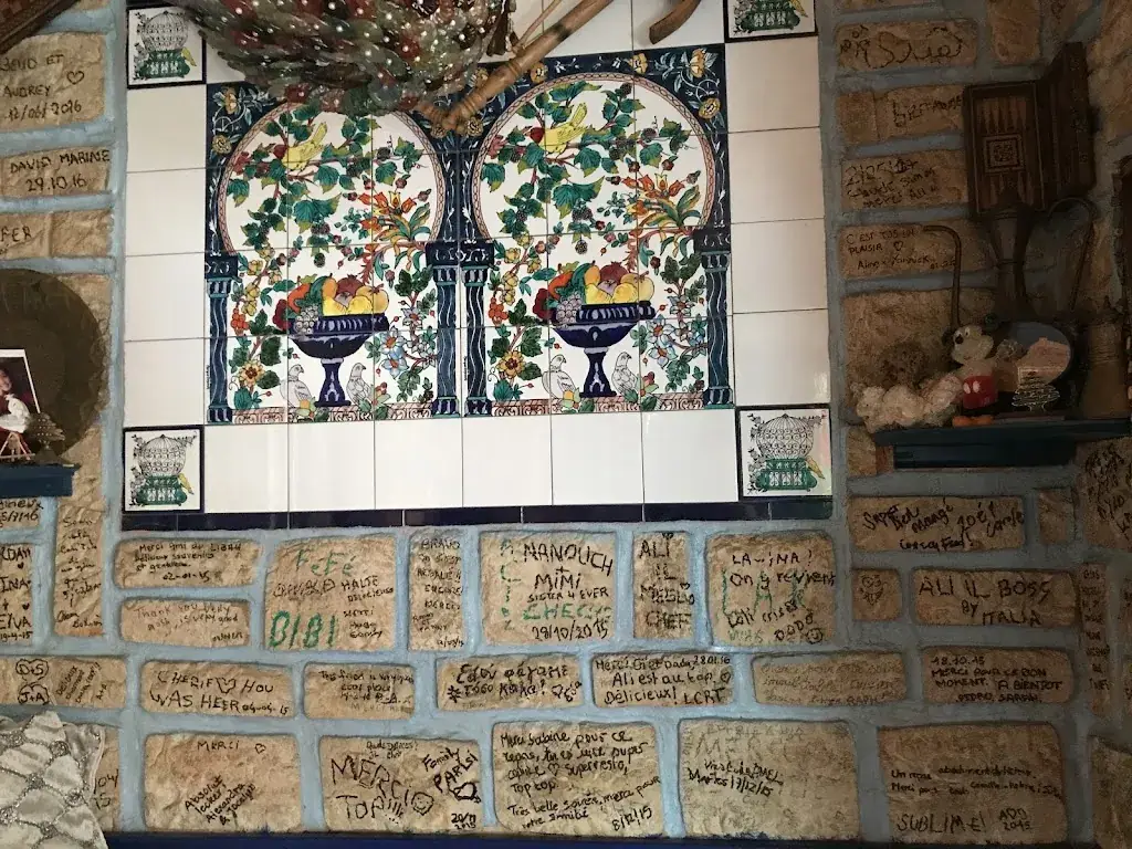 A. D._La-Ina_Annemasse_recensione