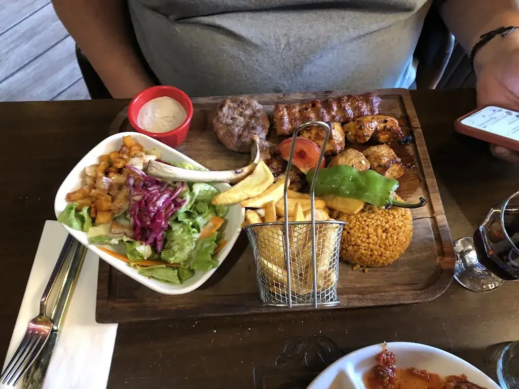 geraldine gonon_Reyna Restaurant tignieu_Tignieu-Jameyzieu_review