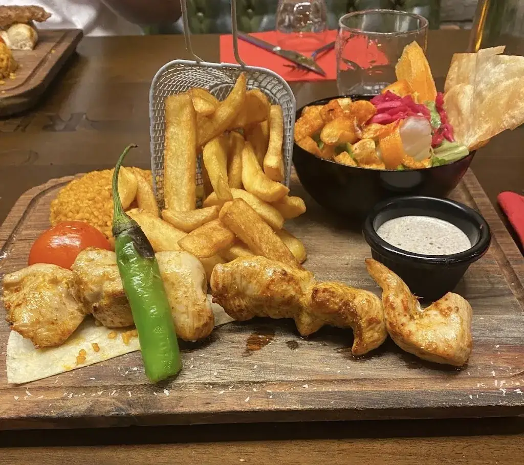 Yan B_Reyna Restaurant tignieu_Tignieu-Jameyzieu_review