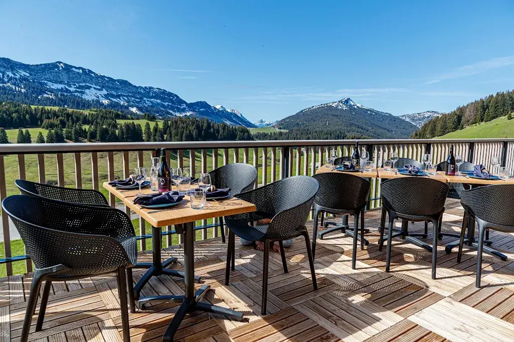 Auberge des Glières restaurant in 74570