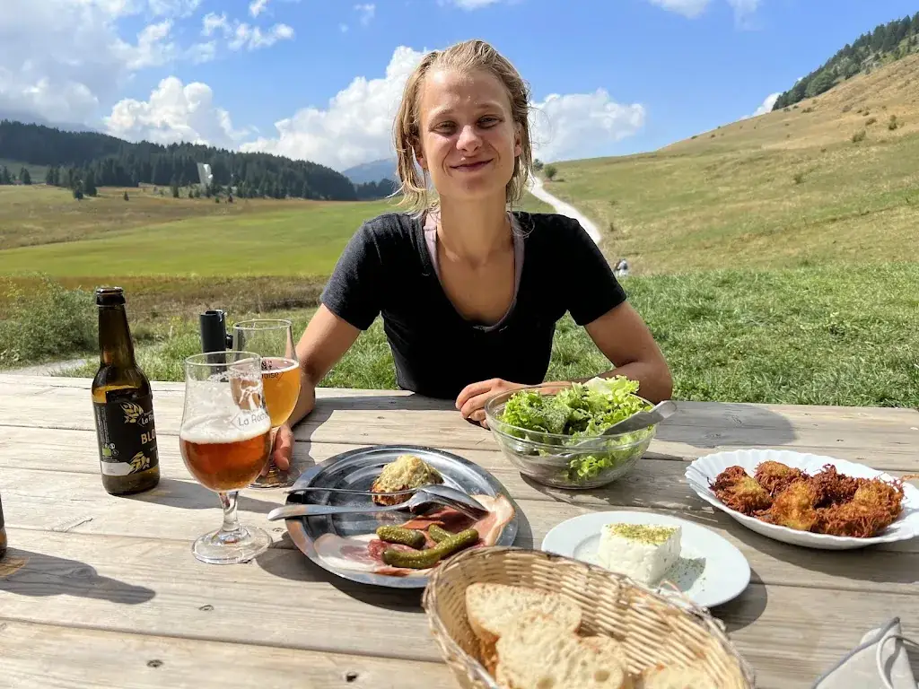 Be professional. Look cool._Gîte et Restaurant Chez Merlin_Glières-Val-de-Borne_recensione