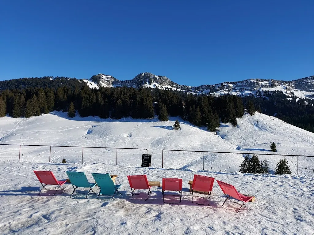 Mona B_Gîte Les Lanfiannes_Fillière_review