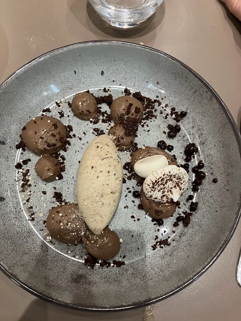 roland Rillieux_la Table des Dombes_Miribel_review